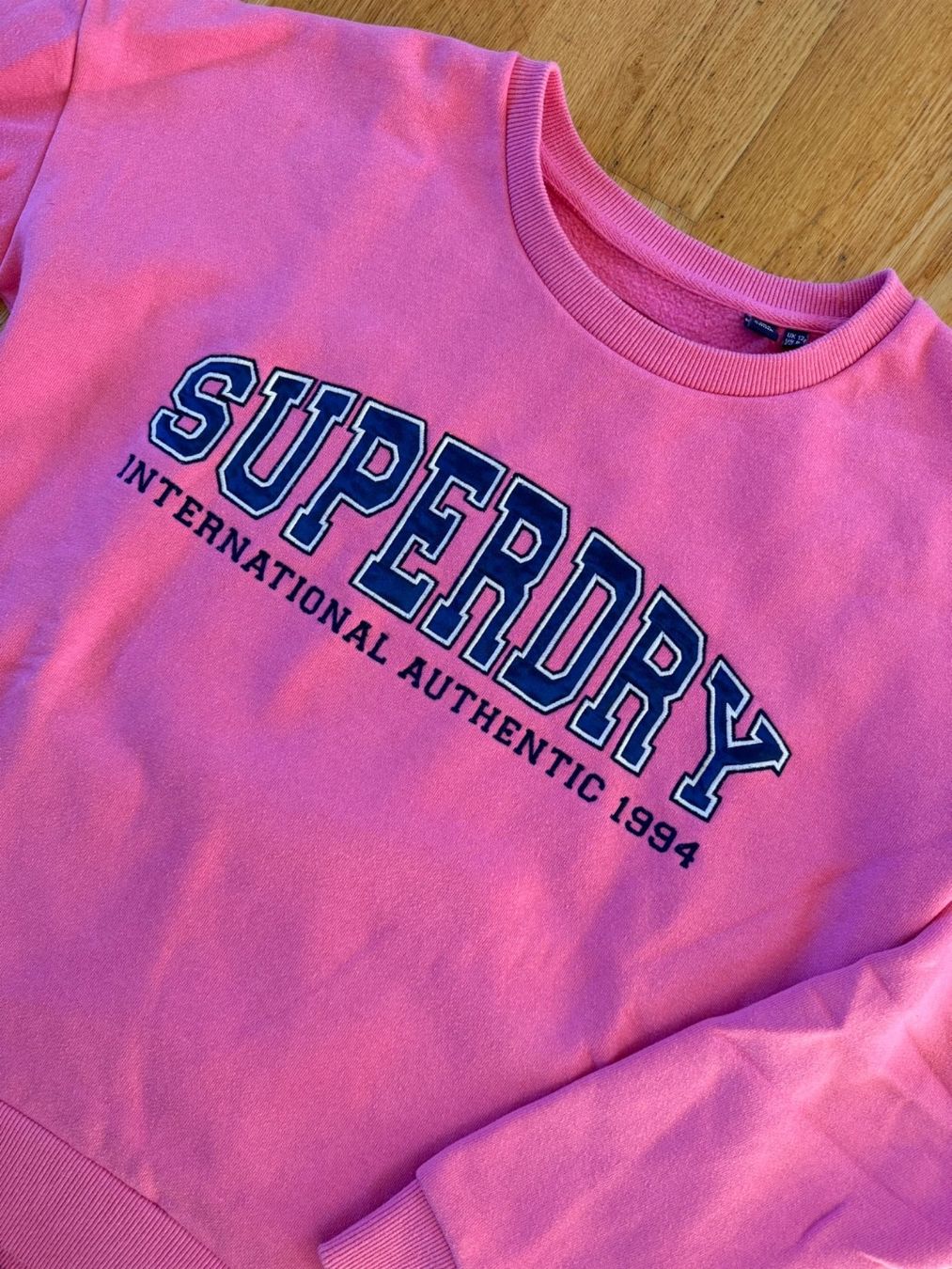 Superdry Maglioni & Felpe: Superdry Sweatshirt – Usato da Spiez venduto da HomeShoppingSpiez 1