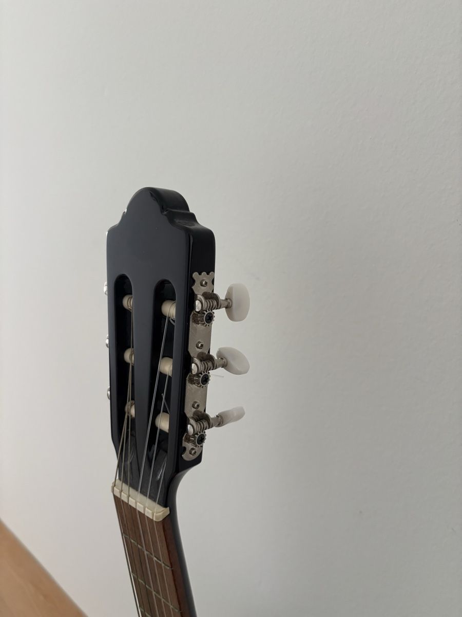 Musikinstrumente: ARAGON GITARRE Schwarz – Gebraucht aus Hünenberg See von lar_8dht 4