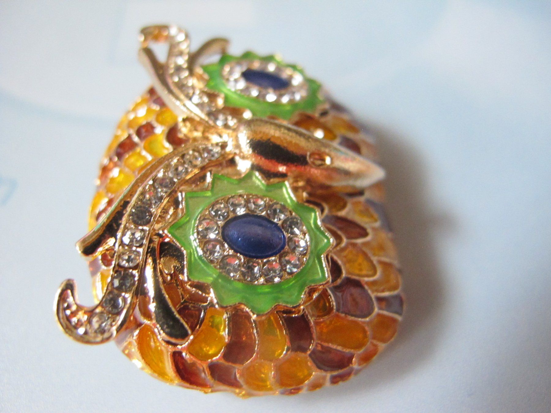 Broschen & Nadeln: Elegante  Brosche Eule mit Strass, goldfarben! – Neu (gemäss Beschreibung) aus Löhningen von Chimae67 3