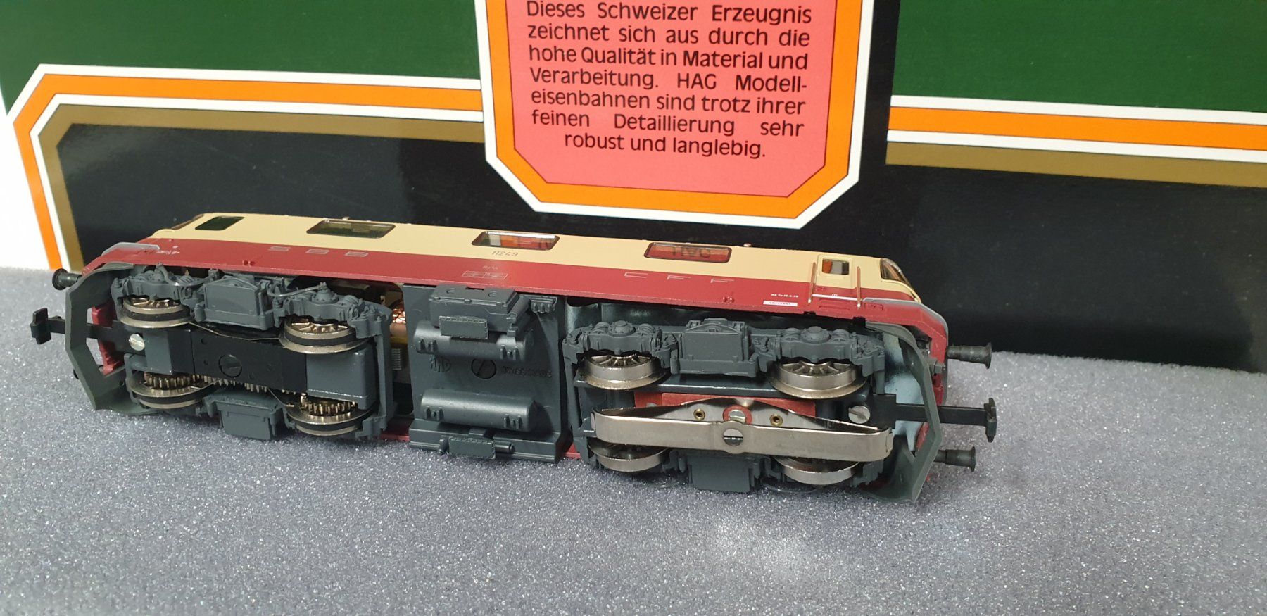 Hag Modellini di ferrovie: Hag SBB  Re4/4 TEE H0/AC Nr.216 – Nuovo (secondo la descrizione) da Geroldswil venduto da TopTrain54 6