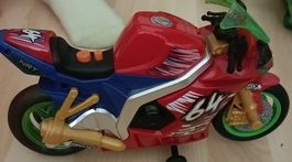 Spielzeug Motorrad rot blau mit Aufkleber 