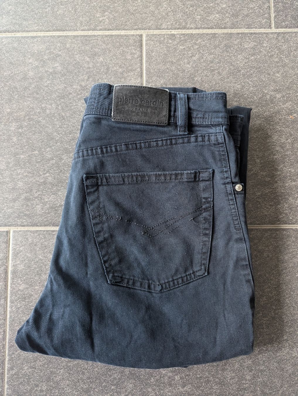Pierre Cardin Jeans: Pierre Cardin Men's Jeans – Usato da St-Légier-La Chiésaz venduto da JeDaiL 1