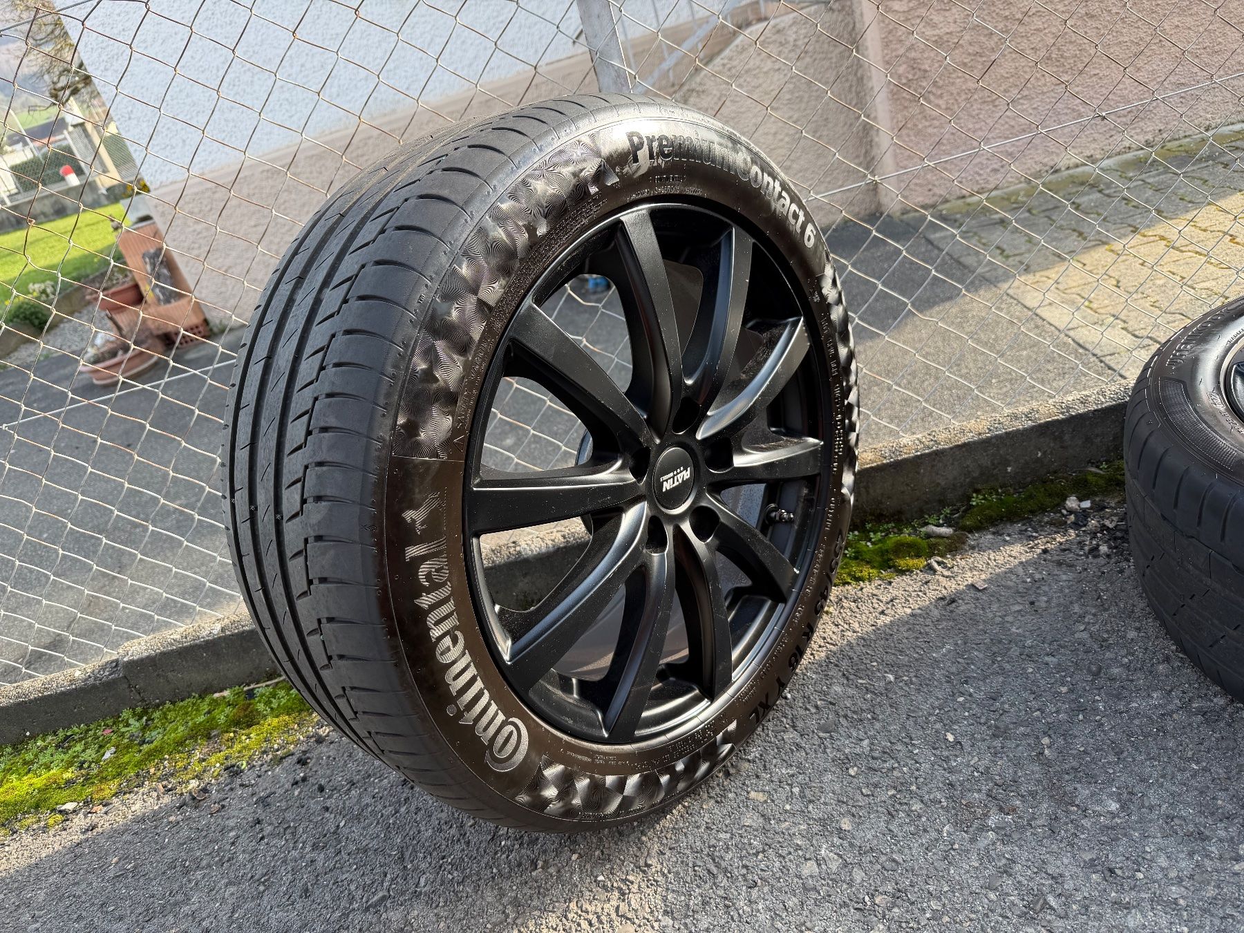 Volkswagen Pneus & Kompletträder: Roues été VW T5/ T6 / Amarok – Gebraucht aus Courrendlin von shopwheels 1