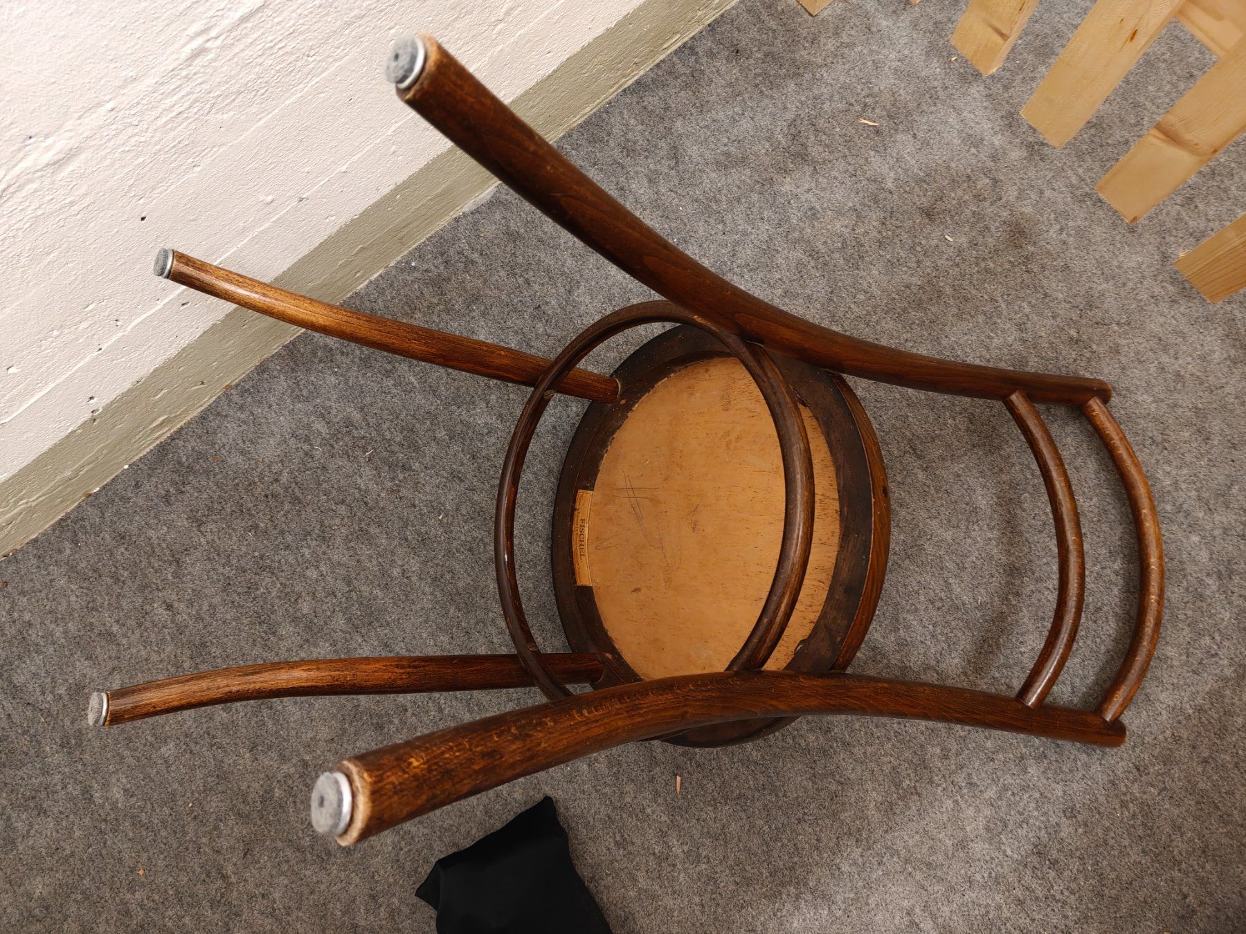 Stühle: Fischer Stuhl Original - Guter Zustand – Gebraucht aus Zürich von Matthieu60 3