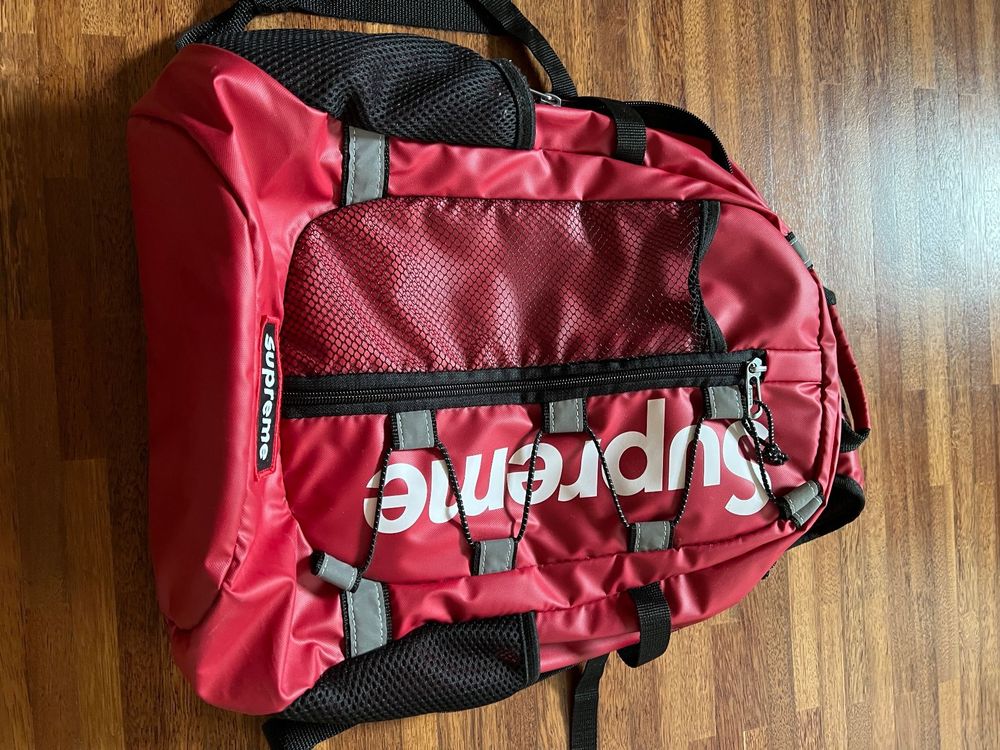 Sac a dos supreme rouge clearance prix