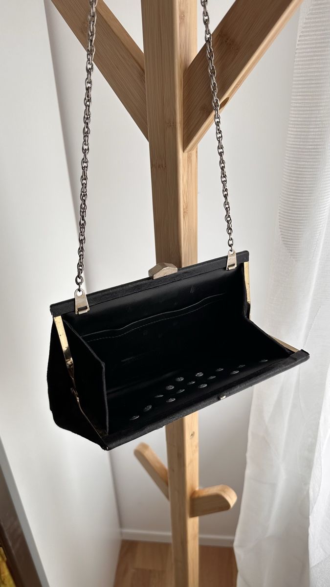 Borse da donna: Abendtasche schwarz Wildleder mit Kette – Usato da Bern venduto da WiederWert 2