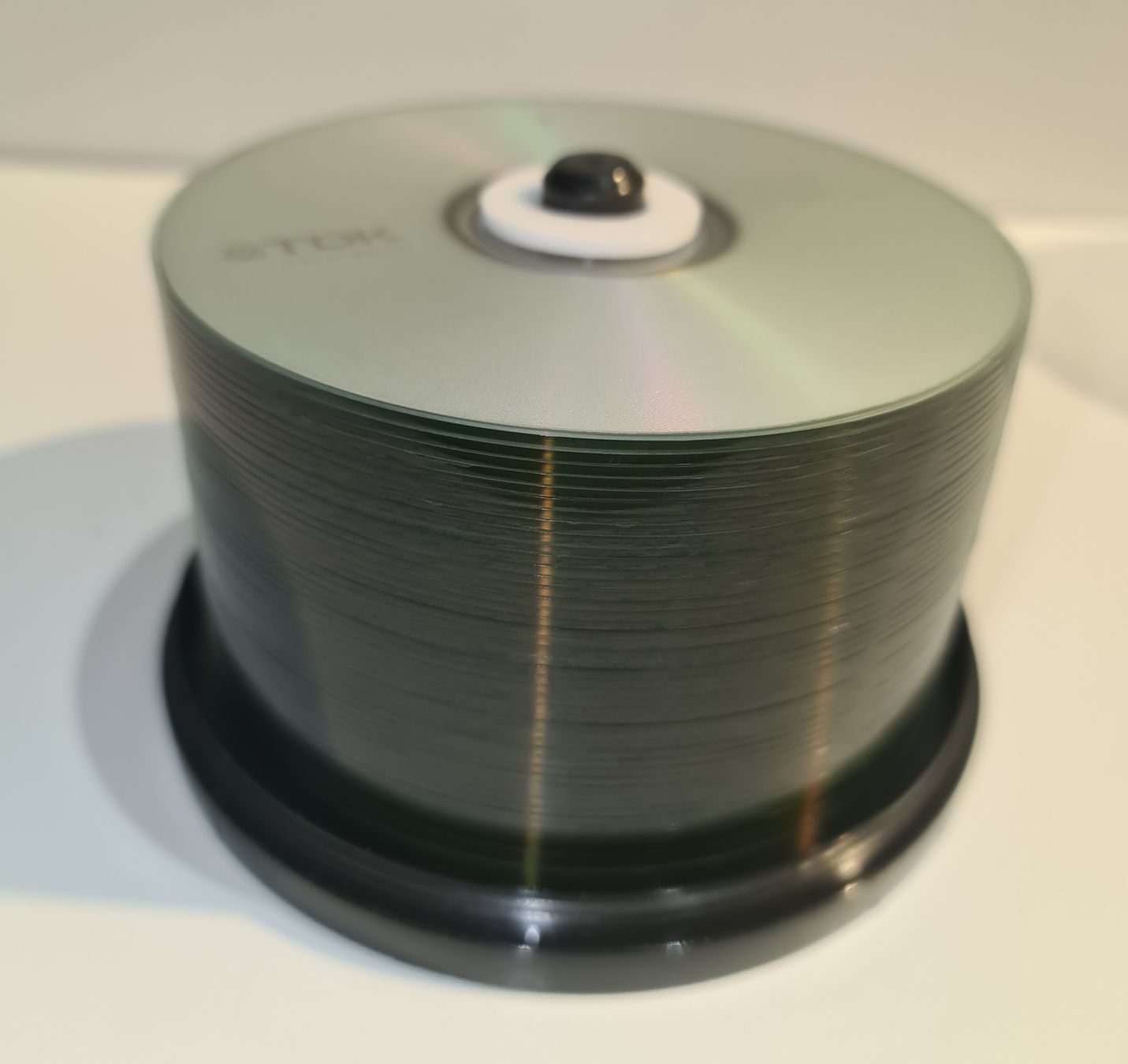 CD & DVD vergini: CD DVD – Nuovo e nell'imballaggio originale da Mézières VD venduto da M.Lapin 2