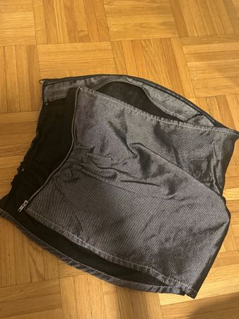 Bustier gris brillant 