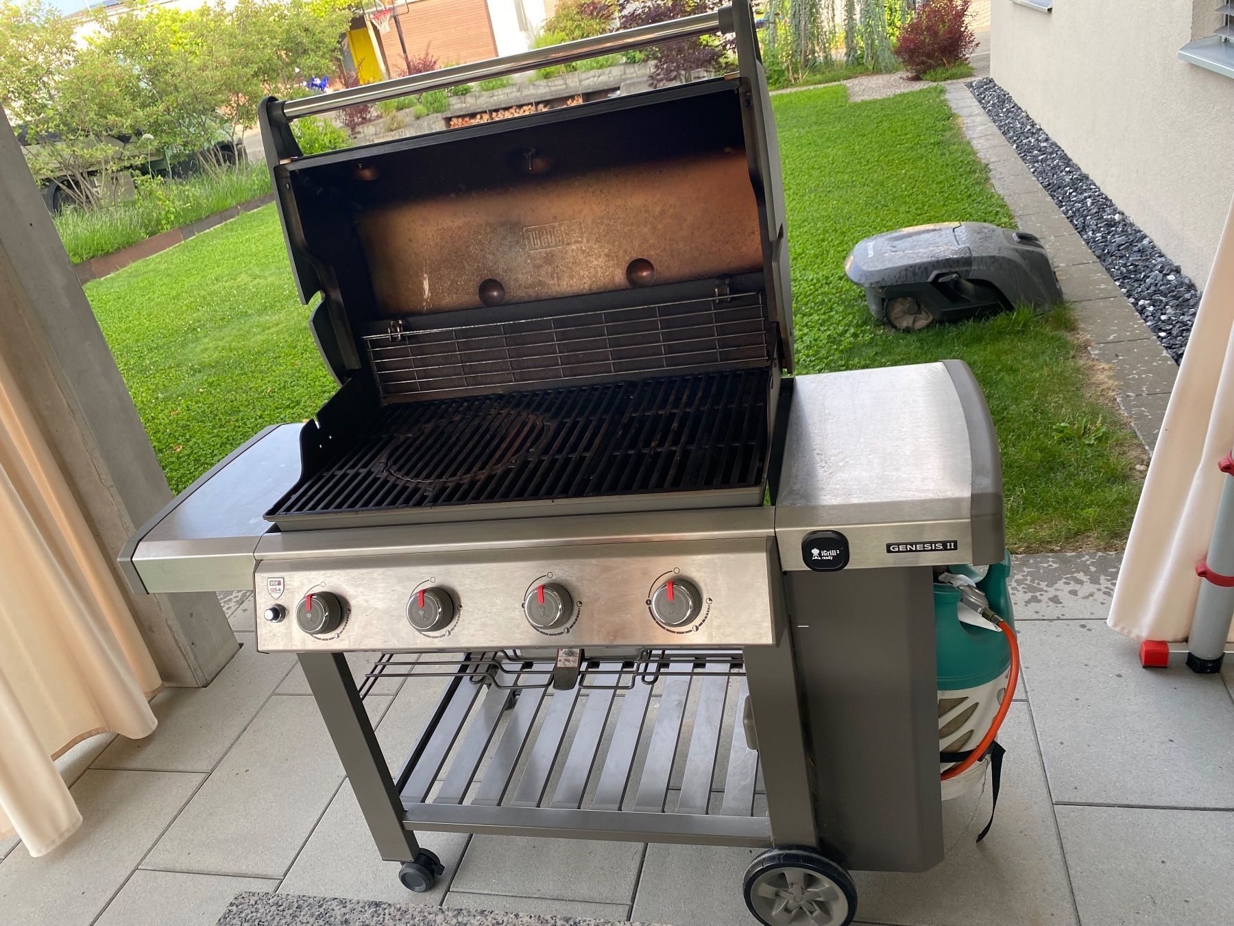 Weber Grils: Weber Genesis II E-410 – D'occasion à Niederwil SG par schj-098 2