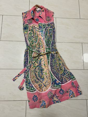 Buntes Sommerkleid aus feinster Baumwolle