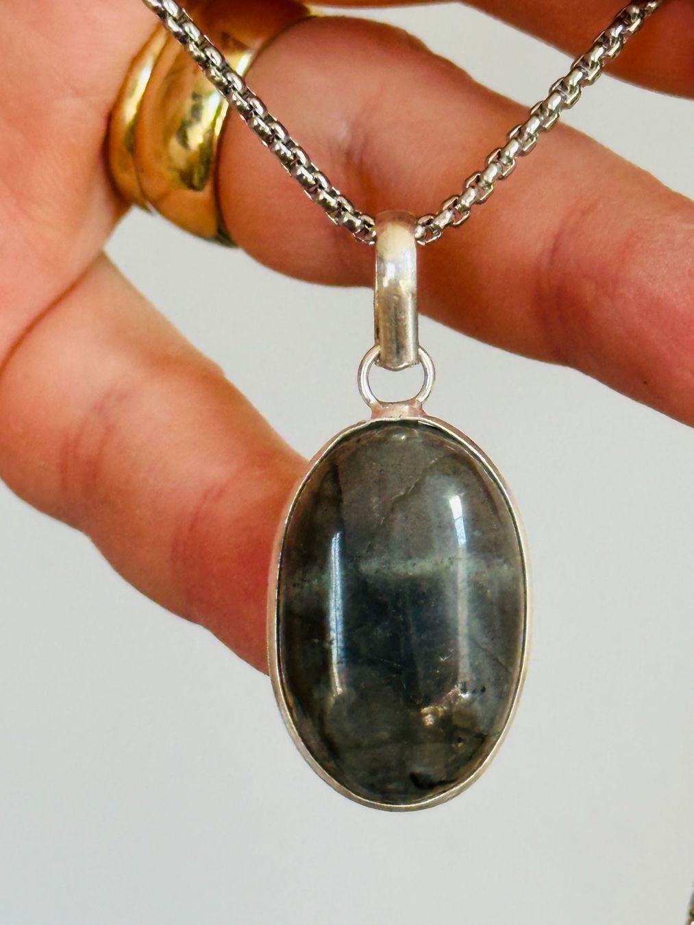 Catenine: Labradorite necklace – Nuovo e nell'imballaggio originale da Genève venduto da AGBERG