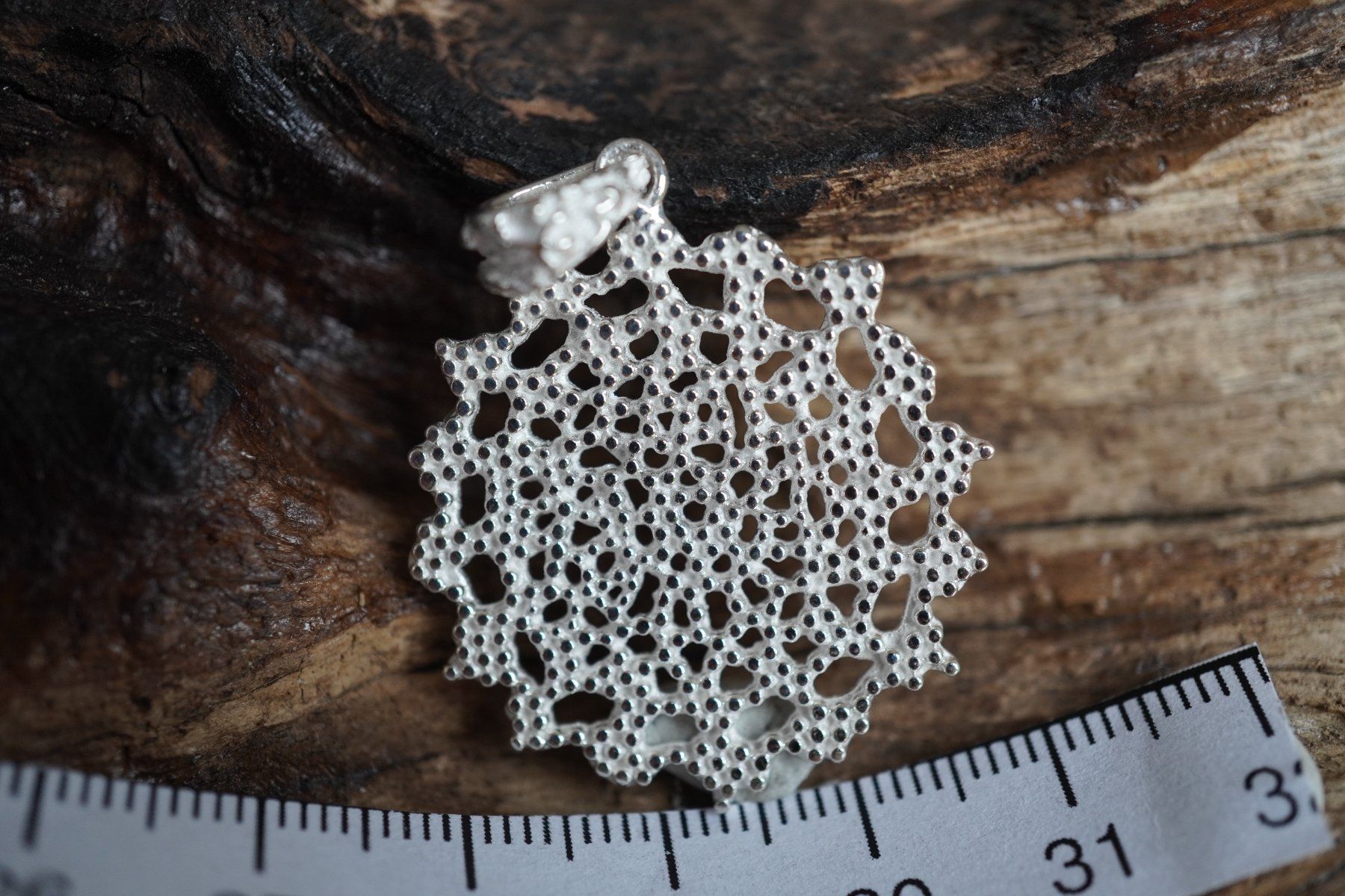 Ciondoli: Mandala   Anhänger Blume    925 Silber  28mm – Nuovo e nell'imballaggio originale da Balgach venduto da top_silver 1