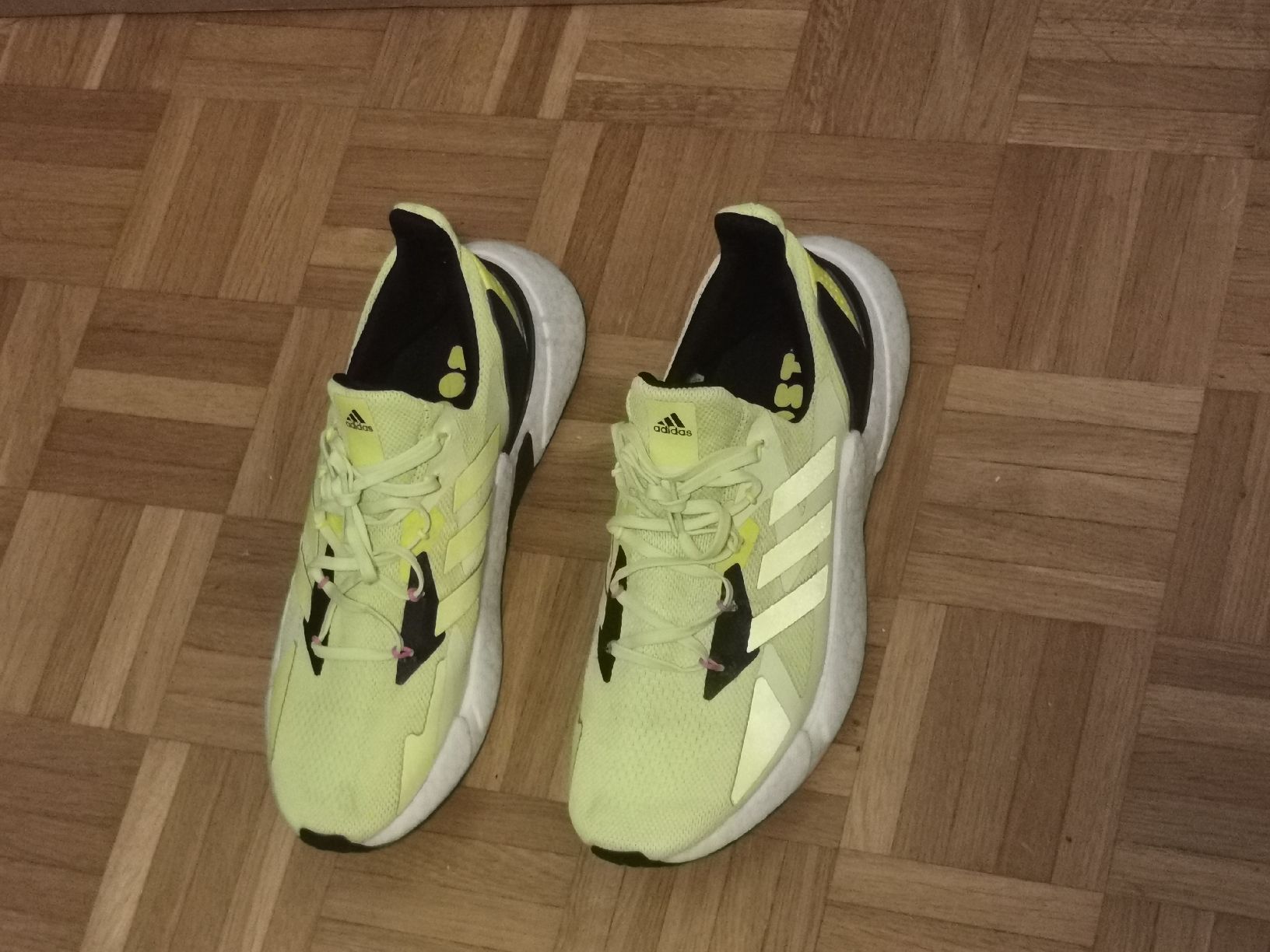 Adidas Herrenschuhe: Adidas x9000l4 Boost yellow men's 45 – Neu (gemäss Beschreibung) aus Bern von ged_ffx9