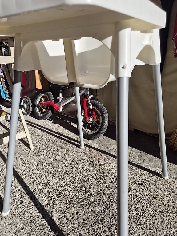 Seggioloni: IKEA Tripp Trapp mit Tisch – Usato da Wichtrach venduto da jan_b2yc 1