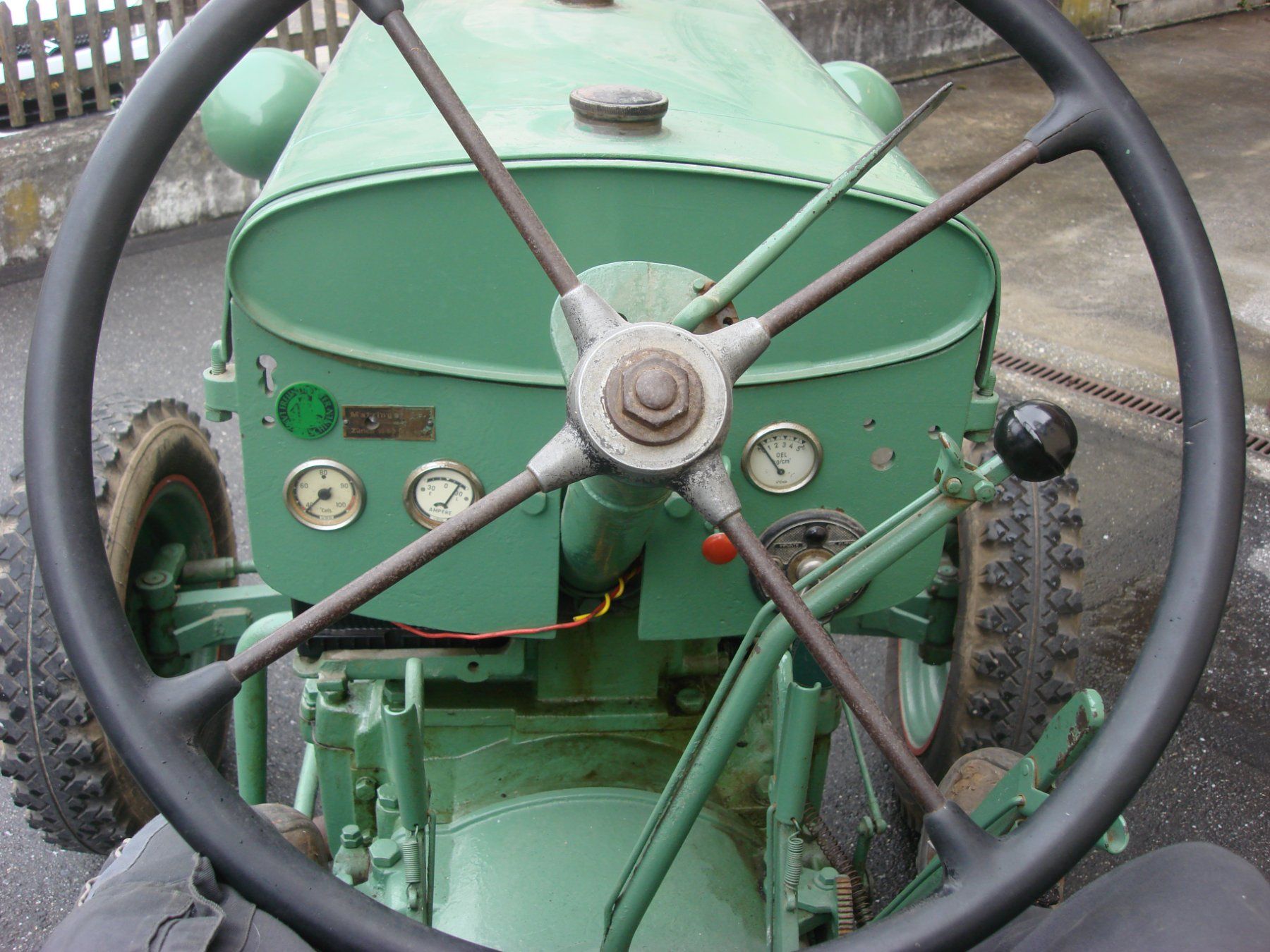 Bührer Tracteurs: Bührer Traktor Oldtimer6 Zylinder Chevrolet  Motor – D'occasion à cazis par Delorta 8