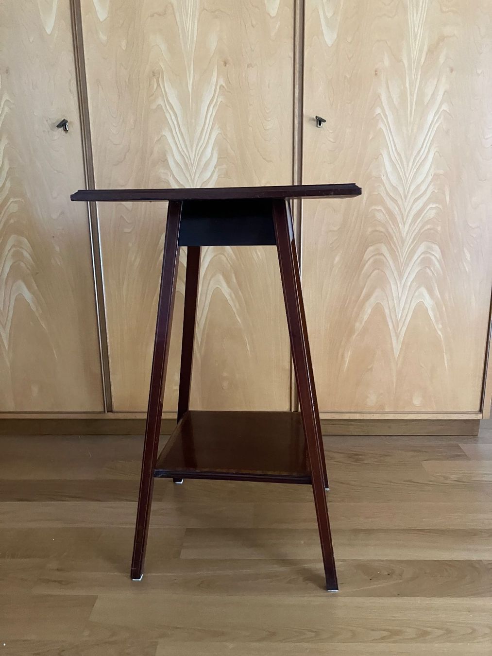 Tavoli: Table d'appoint en acajou - Art déco – Usato da Athenaz (Avusy) venduto da xam48
