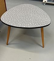 Retro Tisch, 60er Jahre Designklassiker!