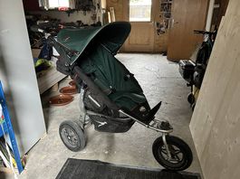 Kinderwagen TFK Joggster Trail mit Babywannd und Zubehör