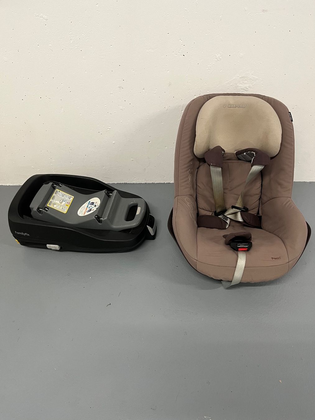 Seggiolini per auto: Maxi Cosi Pebble – Usato da Seengen venduto da I.Fontana