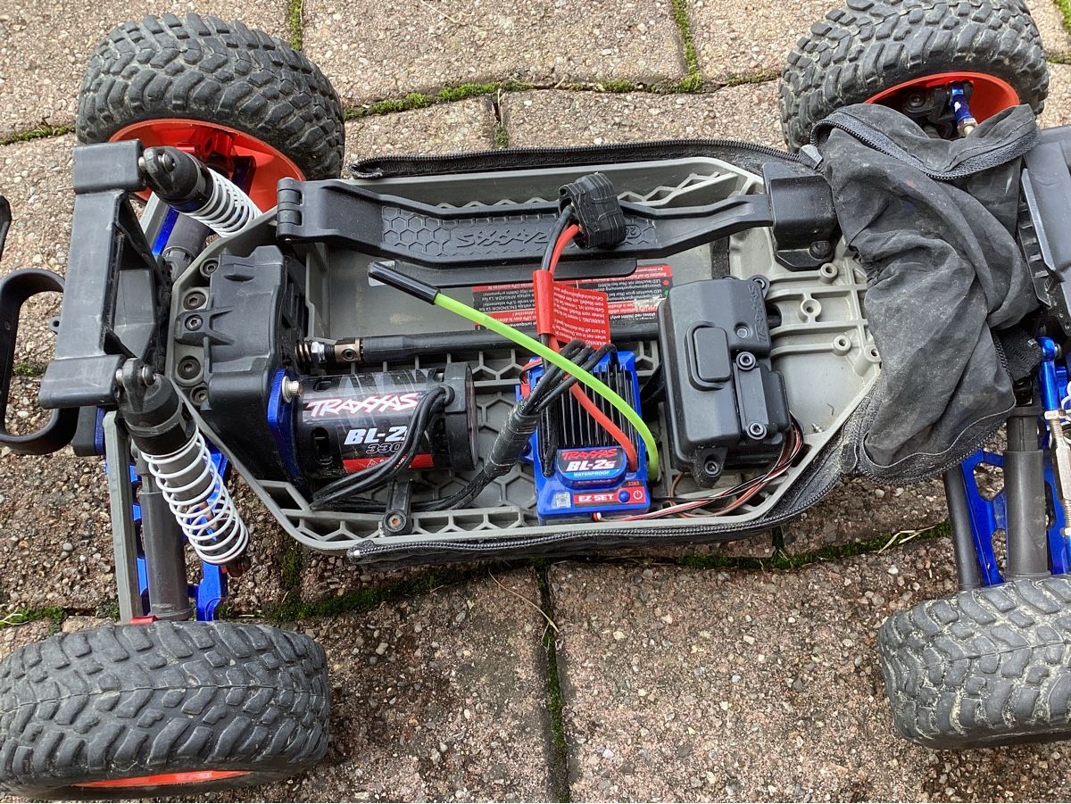 Traxxas Modellismo RC: Traxxas Rustler 4x4 – Usato da Abtwil SG venduto da Cougar80 7