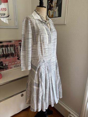 Akris Kleid,Gr.38, traumhaft, BW/ Seide, wie neu,NP: 1100.-