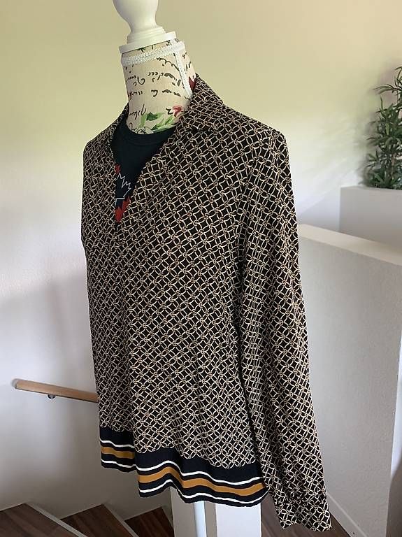 Blusen: Tolle Bluse schwarz / gold Grösse M  Soyaconcept – Neu (gemäss Beschreibung) aus Zeihen von cindyscad