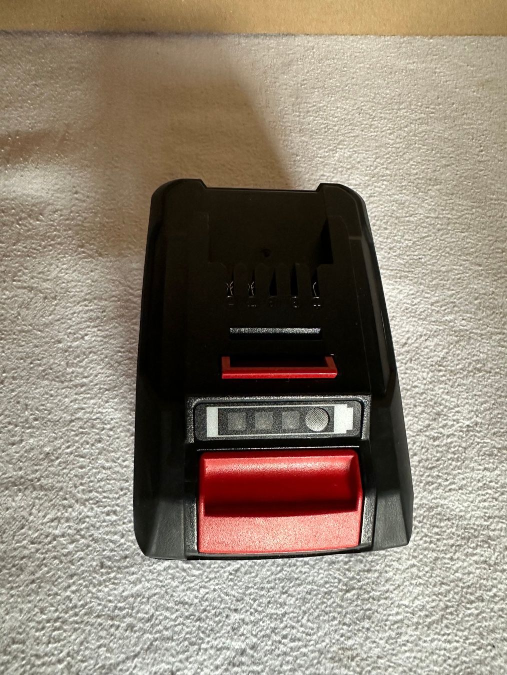 Einhell Caricatori & Batterie: Chargeur Einhell avec 1 batterie – Usato da Ste-Croix venduto da mjmg 3