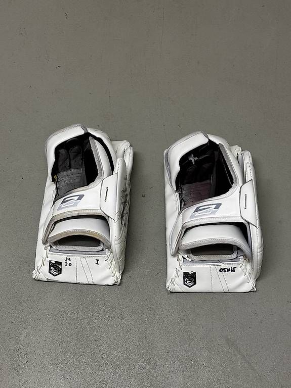 Guanti & manicotti: 2x Brians Optik 2 Blocker – Usato da Winterthur venduto da Jannis_M.30