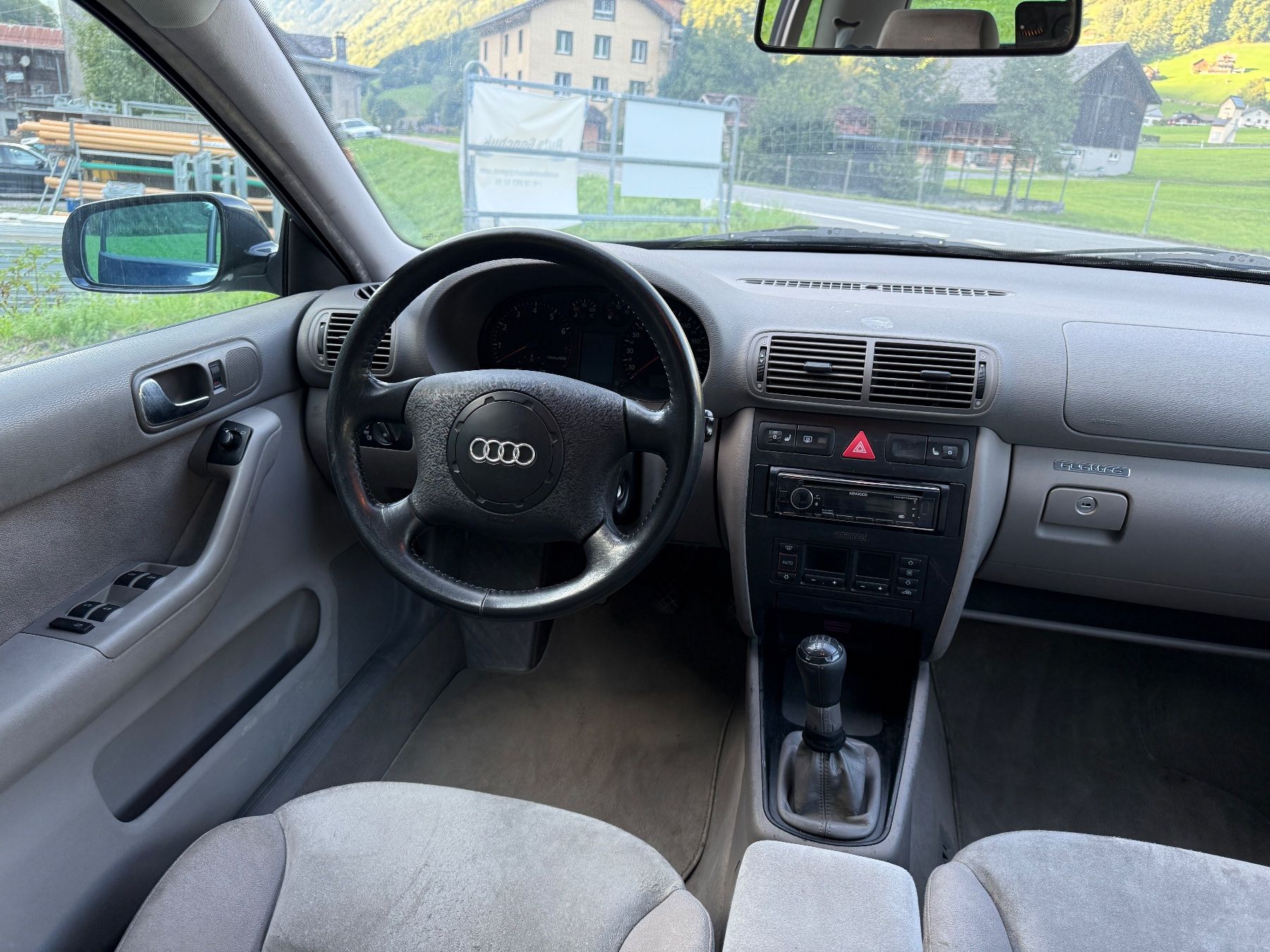 Audi Automobili: Audi A3 Quattro 1.8 Benzin – Usato da Glarus venduto da aut_lbz7 8