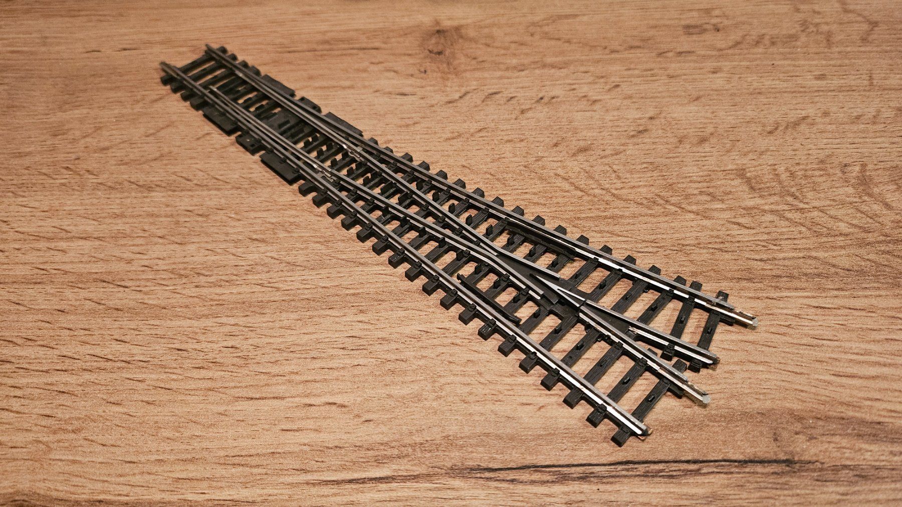 Märklin Modellini di ferrovie: Aiguillage allongé gauche voie K 22715 – Nuovo (secondo la descrizione) da Les Avants venduto da Dj_tonio46 1