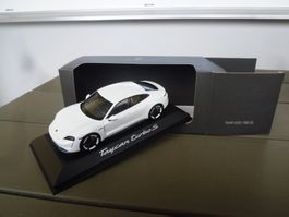 Porsche Taycan Turbo S