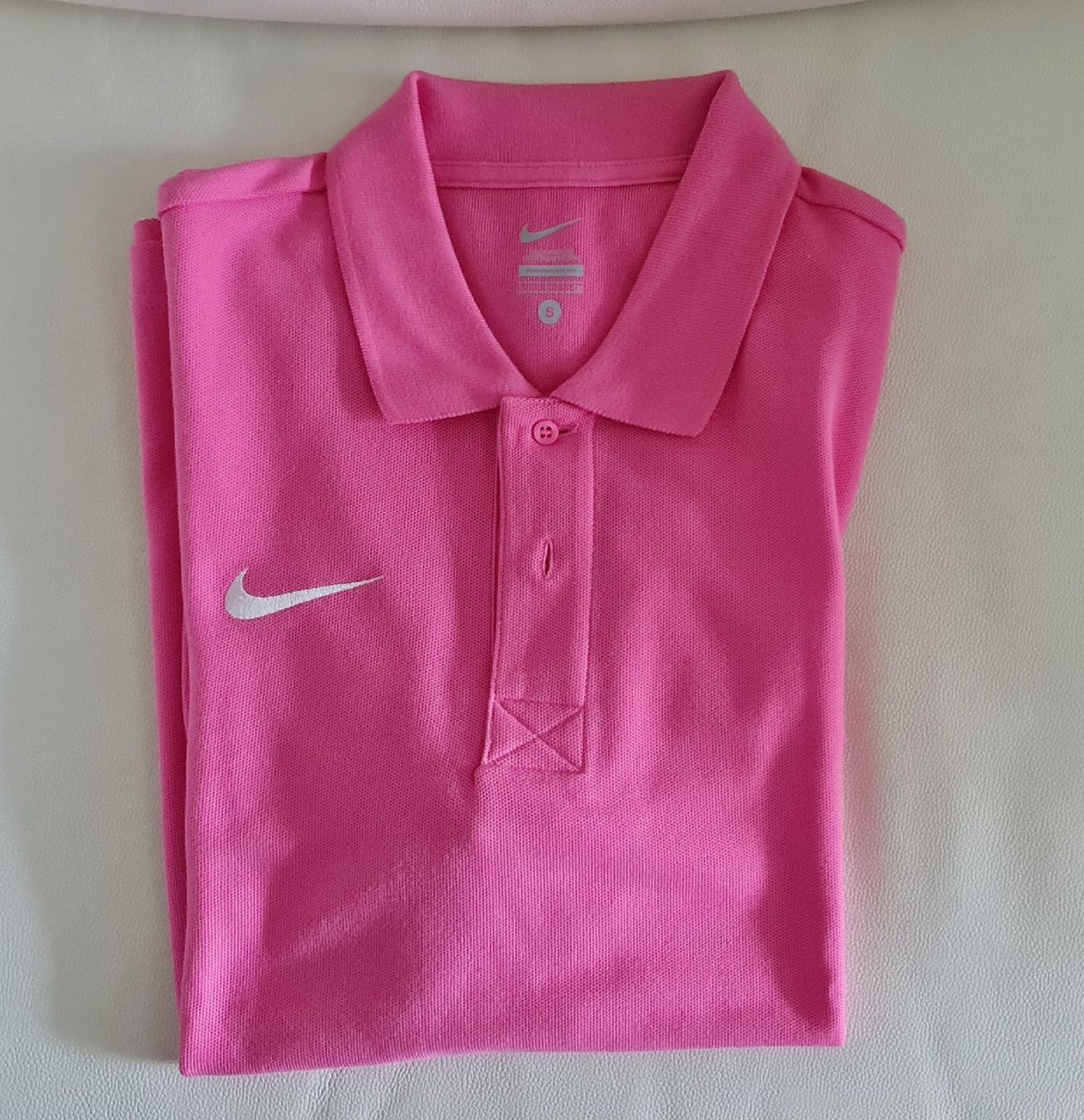 Polo-Shirts: NIKE POLOSHIRT BAUMWOLLE / S – Neu (gemäss Beschreibung) aus kloten von Dralion73