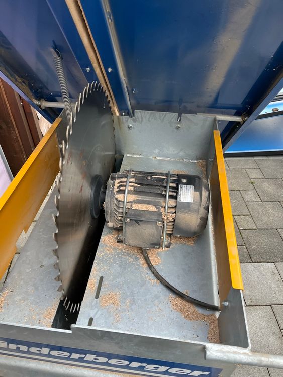 A vendre scie circulaire pour bois de feu Kaufen auf Ricardo — free download
