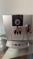Machine à café Jura automatique argent