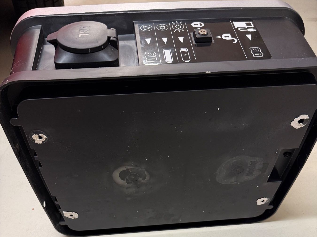 Batterie-Ladegeräte: Mercedes Benz Wallbox – Gebraucht aus Kastanienbaum von SebastianMarty 6