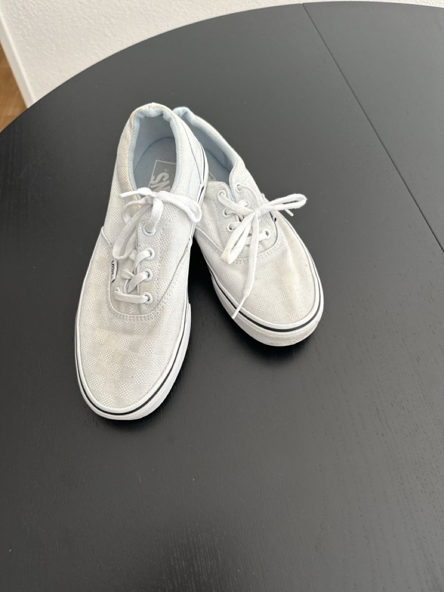 Vans Chaussures femmes: Vans Authentic, weiss, hellblau, Grösse 38 – D'occasion à Chur par jan_jln5 1