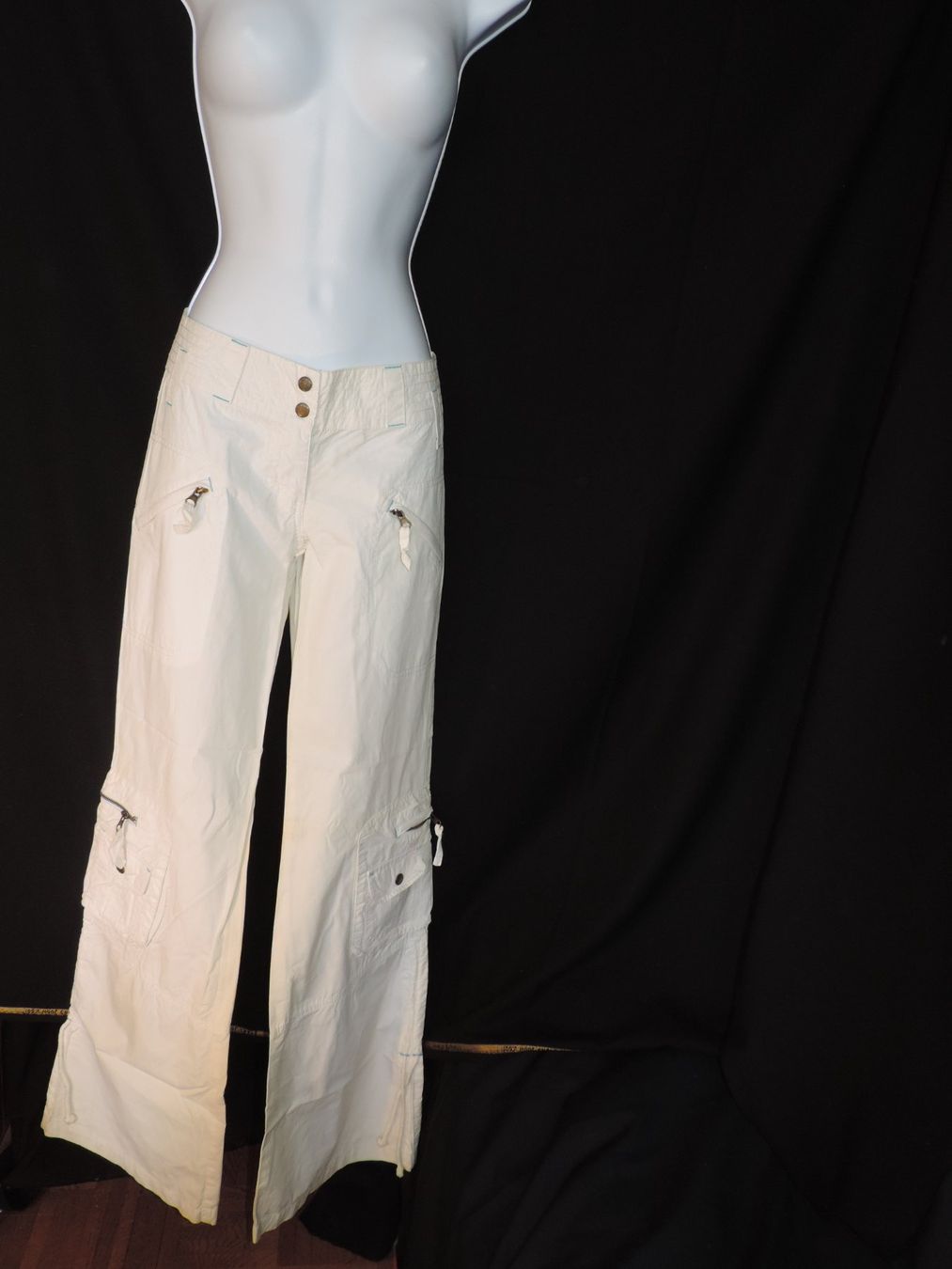 Pantaloni: pantalon droit blanc – Usato da Genève venduto da Axelle333