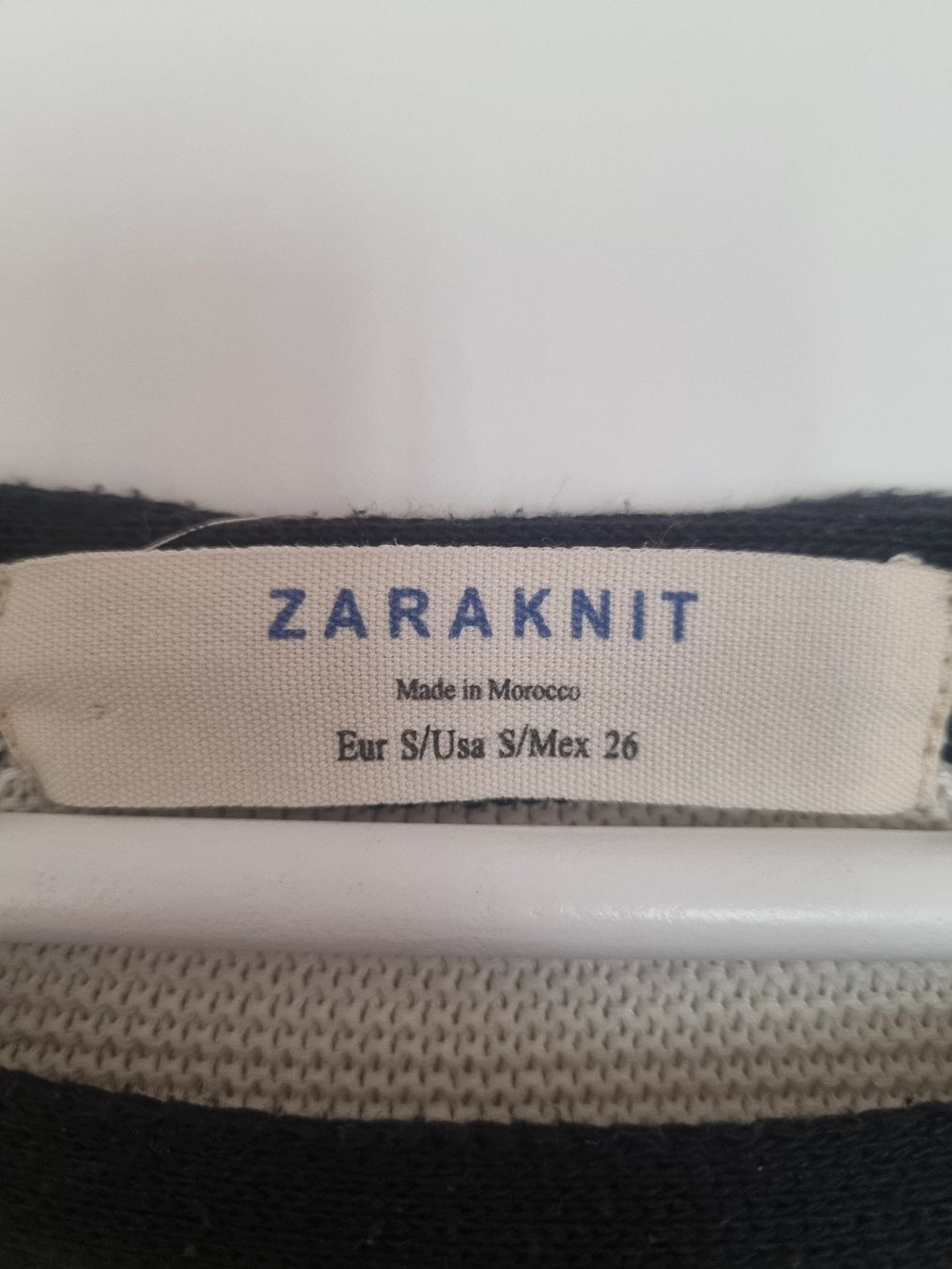 Zara Tops: Pull ZaraKnit rayé taille S – Neuf (Voir description) à vevey par komulainen 2