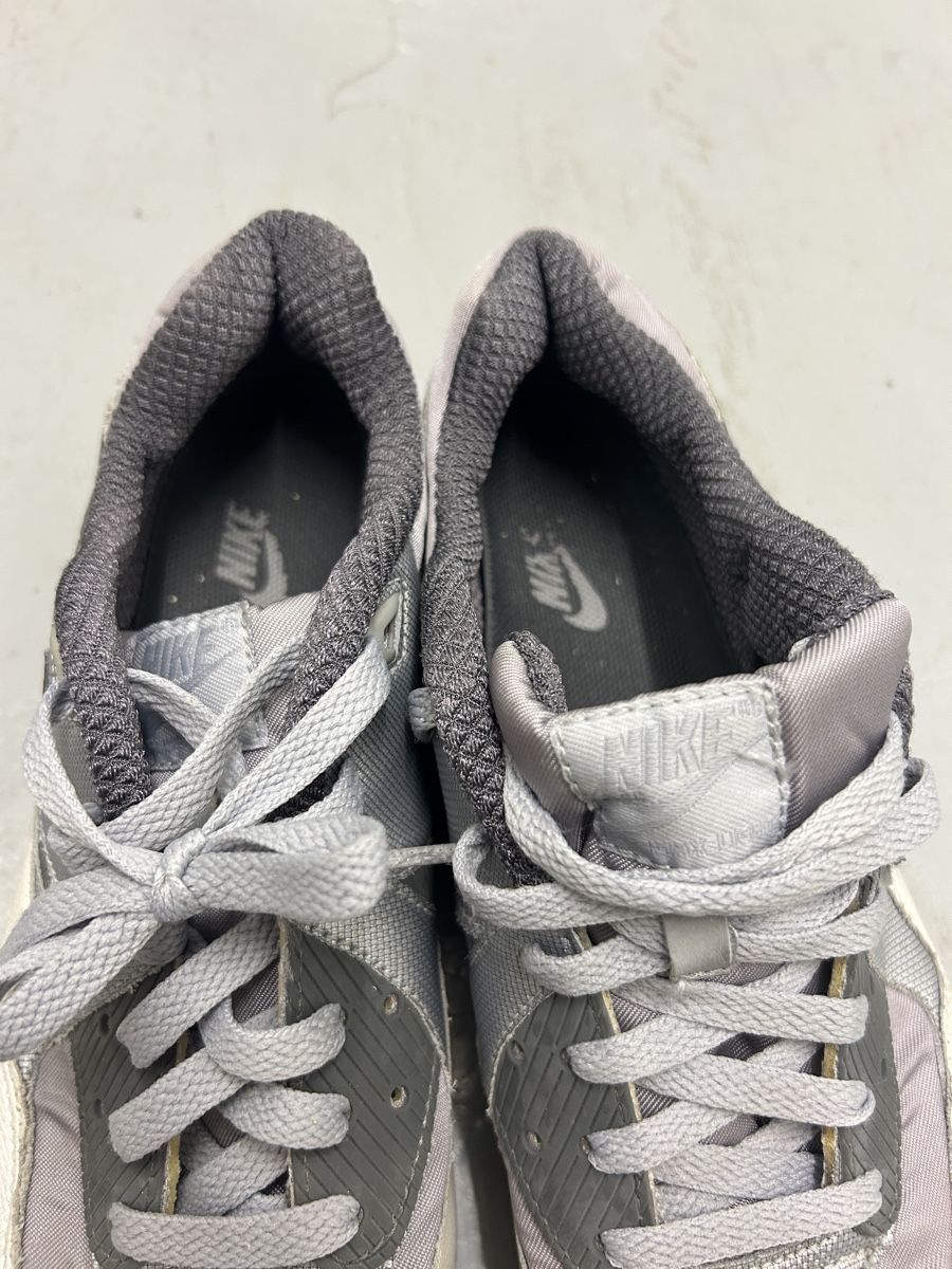 Nike Scarpe da uomo: Nike Air Max Light Schuhe, Grösse 44.5 – Usato da Bern venduto da floorball_zoro 1