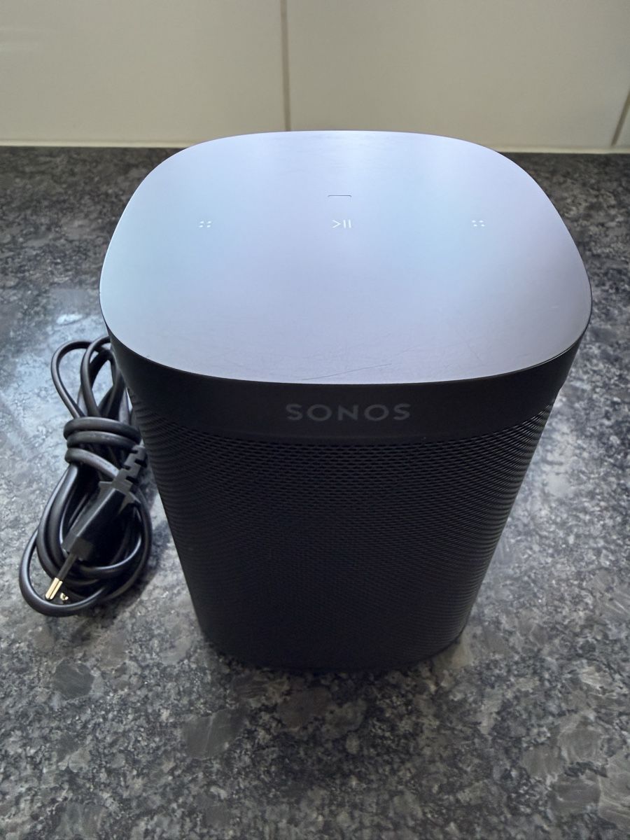 Sonos Casse acustiche: Sonos One SL Schwarz defekt – Difettoso da Spreitenbach venduto da Reflex11