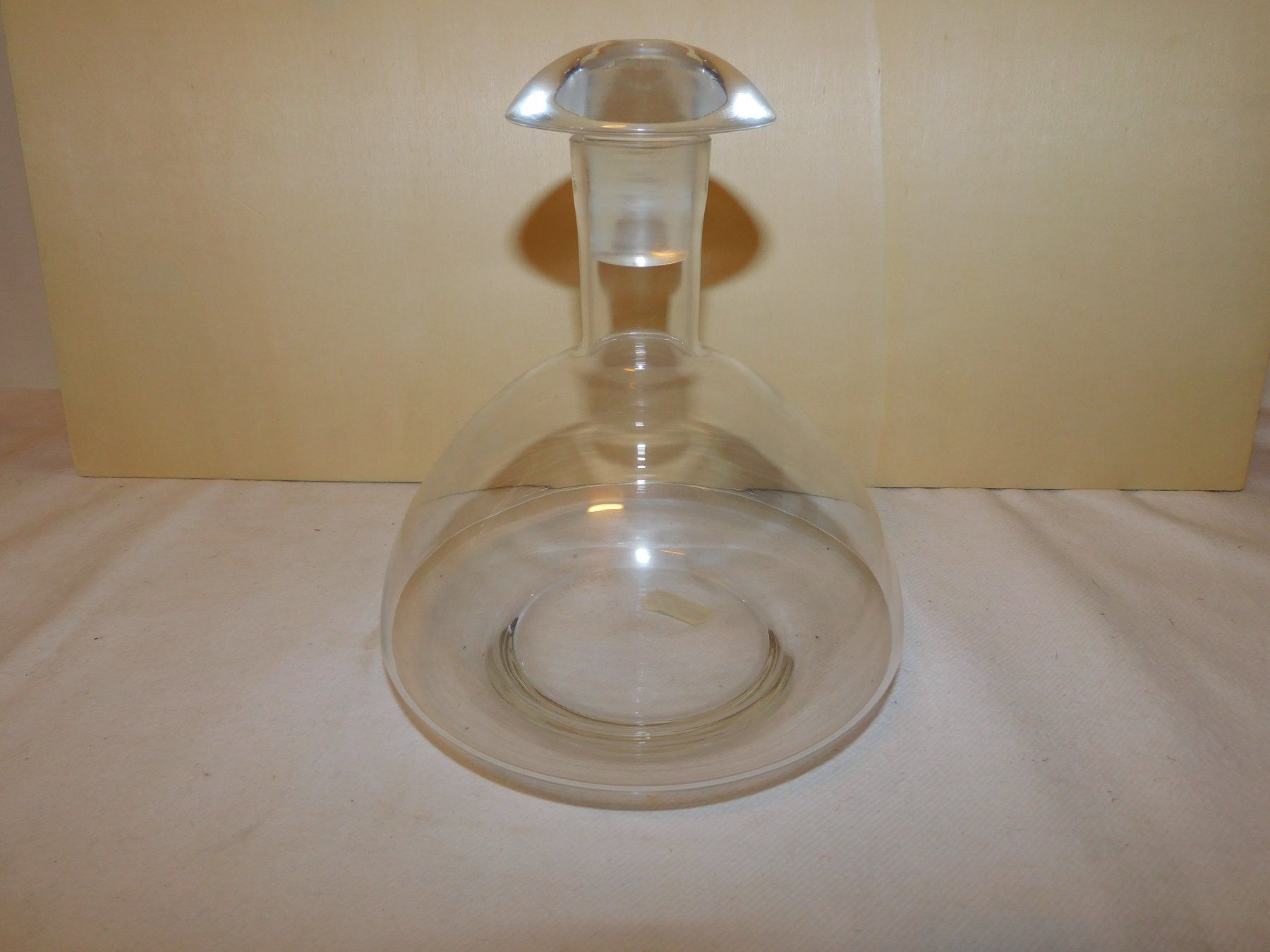 Caraffe: Elegante Glaskaraffe mit Stopfen, Vintage – Usato da sursee venduto da trilli-tralli