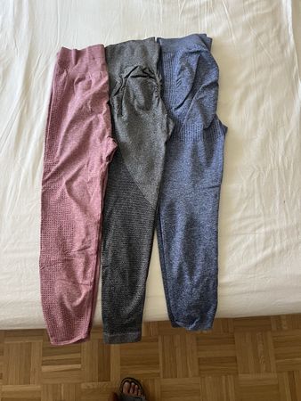 3 Maternity leggings 