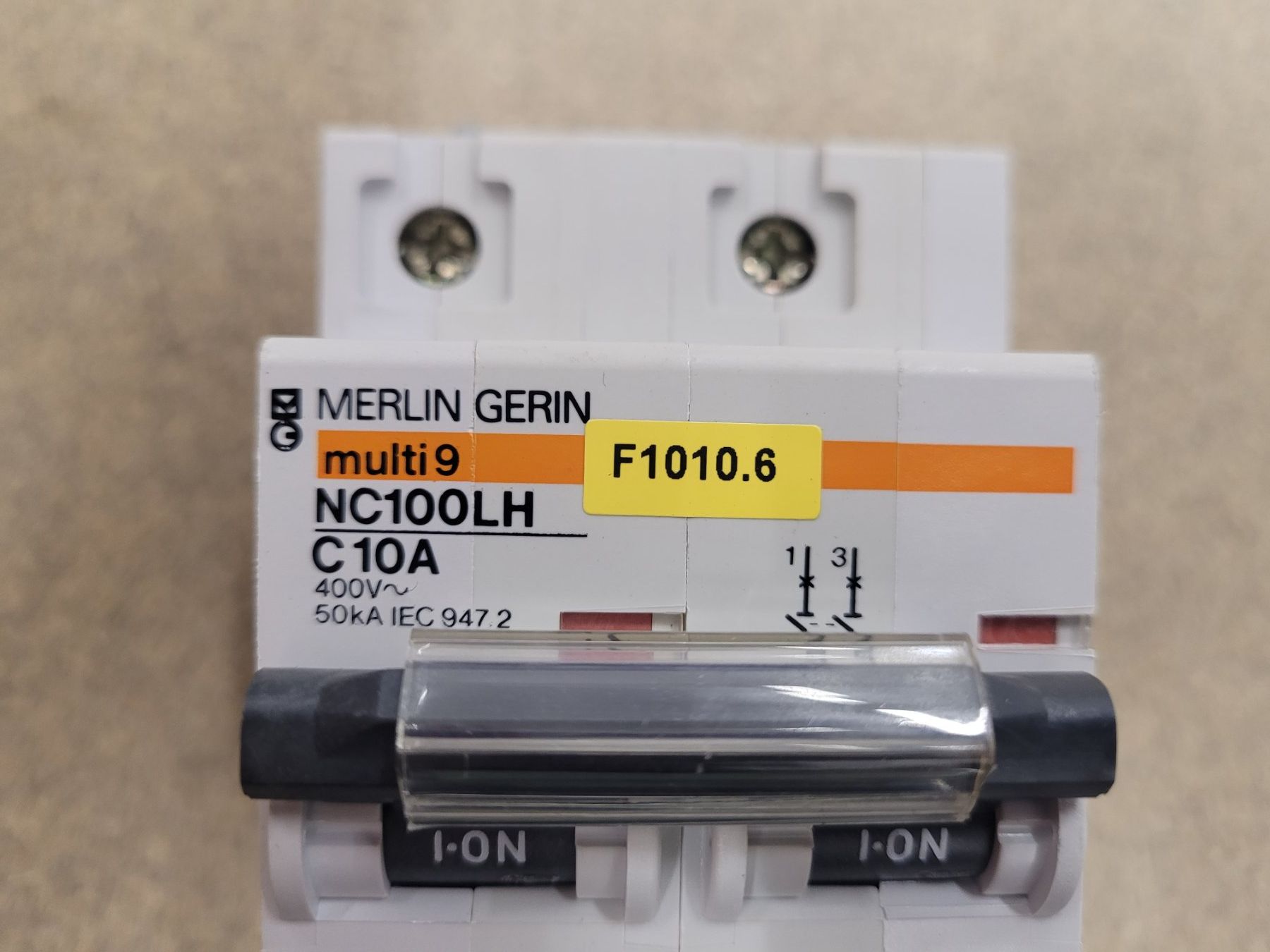 Interruttori: Merlin Gerin Automat NC100LH C10A, multi 9 – Usato da Vitznau venduto da Vitznau84 6