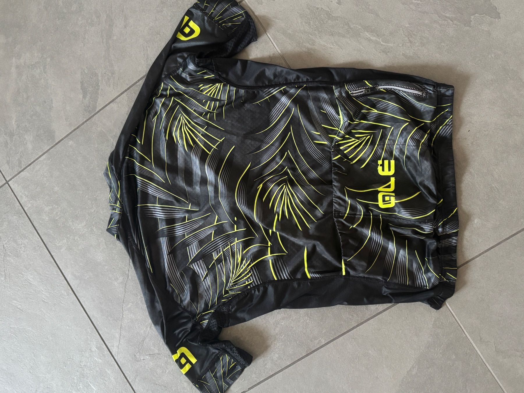 Leibchen & Hosen: Alé Velotrikot Grösse 2XL – Gebraucht aus Seon von Hammermann 2
