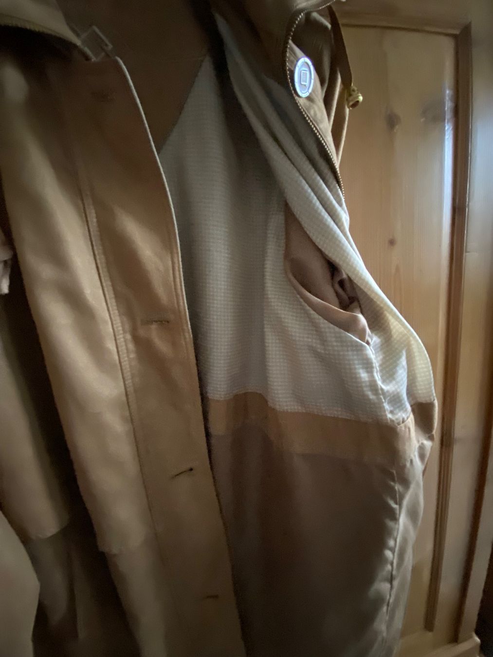 Giacche: Schöne hellbraune Damenjacke – Usato da Bellach venduto da Legdance 4