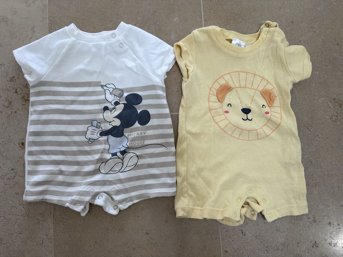 Ensembles coordonnés: Baby Rompers 62  – D'occasion à Zürich par casiana