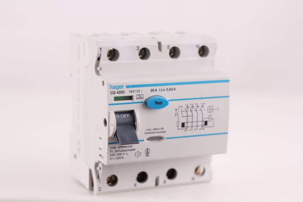 Hager FI Schalter CDA 425C 25A 30mA (Gebraucht) in für CHF 25 – mit