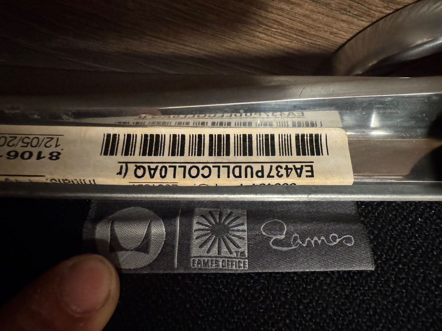 Eames Chaises: ORIGINAL VITRA EAMES SOFTPAD HIGHBACK STUHL TOP LEDER – D'occasion à Balterswil par MR_FEELGOOD 9
