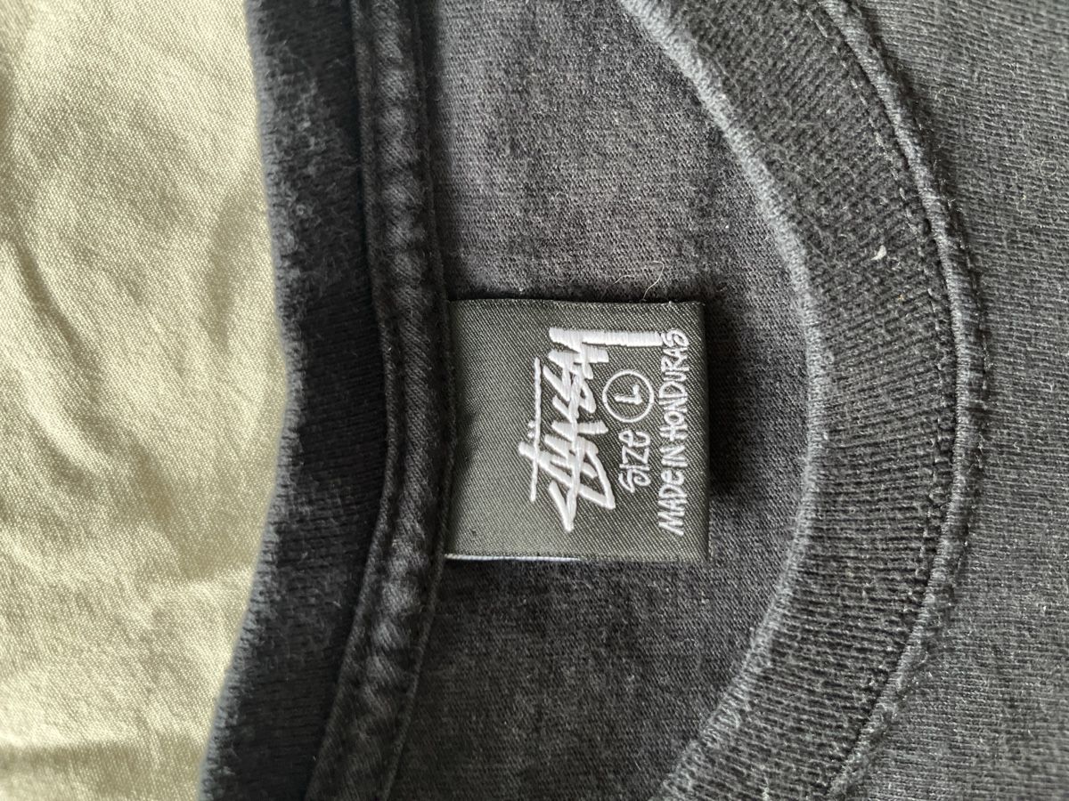 Stüssy T-shirts: T-shirt Stüssy – Neuf (Voir description) à Martigny par gas_r5n8 2