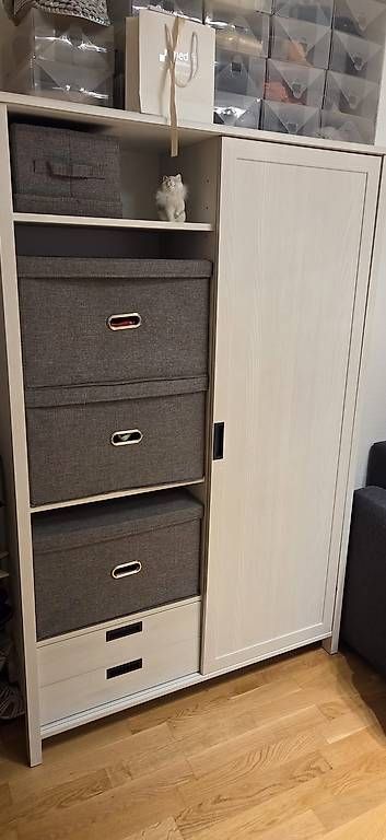 Armadi: Schrank mit Schiebetür – Usato da Chur venduto da tol_xvw8